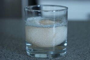Salbe mit Apfelessig für die Behandlung von Pilzen